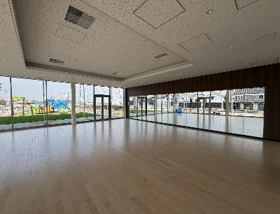 北棟屋内交流施設（はやしまカケハシホール）